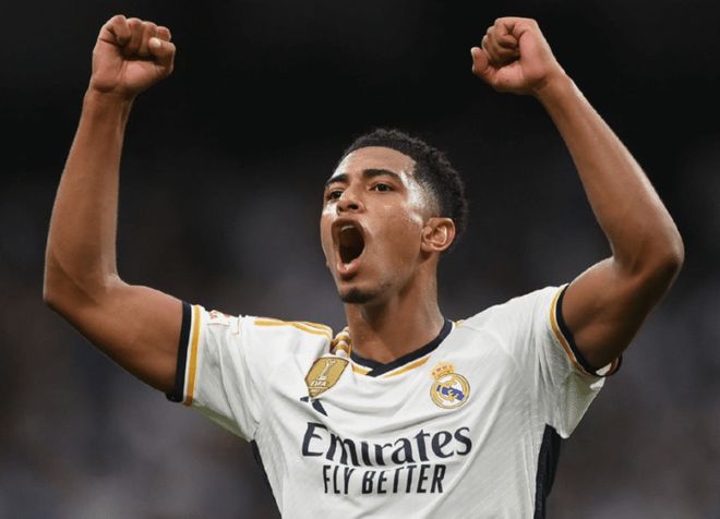 首开记录，埃斯特旺当选与塞内加尔一役巴西队内最佳球员（埃斯特旺先拔头筹，当选巴西战塞内加尔队内最佳球员）