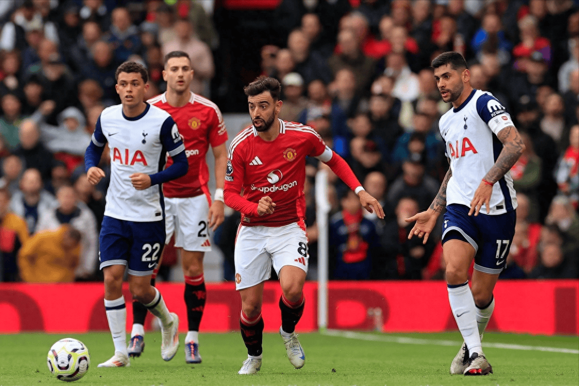 国乒男双首秀 战胜法国队豪取六连胜（国乒男双处子战擒法国队，强势收获六连胜）